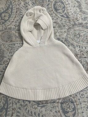 Baby GAP Cream Poncho